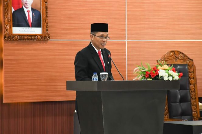
 Setelah Pembahasan Panjang, DPRD Lotim Sepakati RAPBD 2024