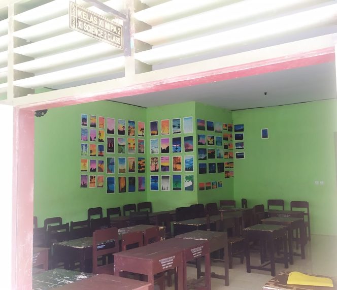 
 Foto, Ruang belajar siswa SMAN 1 Keruak kosong akibat mogok berlajar yang dilakukan pada hari selasa (06/02).