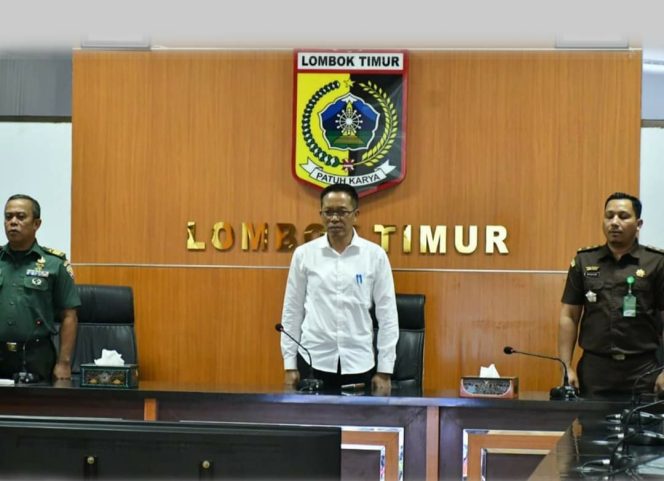 
 Pj. Bupati usai mengikuti Rakor Pengendalian Inflasi Daerah yang berlangsung secara virtual pada Rabu (13/3).