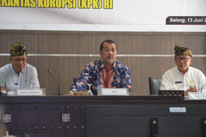 
 Pemkab Lotim menggelar Rapat Koordinasi Pencegahan Tindak Pidana Terintegrasi bersama Komisi Pemberantasan Korupsi Republik Indonesia (KPK RI) pada hari Kamis (13/06).