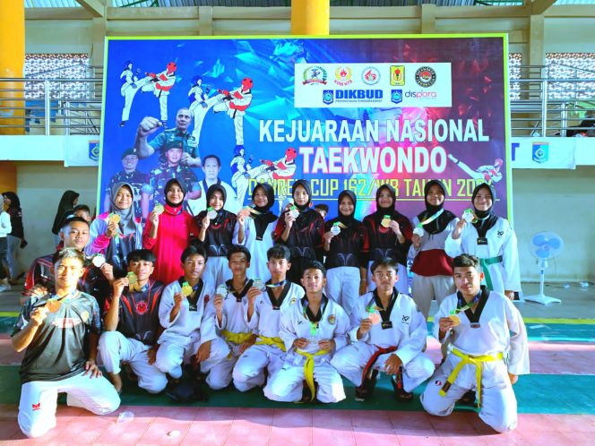 
 Hebat, Tim Taekwondo MAN 1 Lotim Raih 19 Mendali Juara Kejurnas Taekwondo Danrem Cup 2024