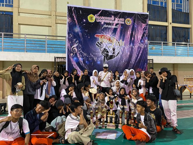 
 Tampil Memakau, Tim Marchingband MAN 1 Lotim Raih Juara Umum Kedua