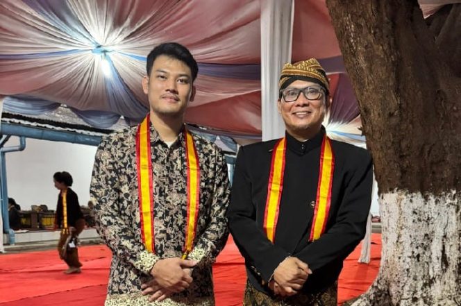
 Teguh Satya Bhakti Resmi Menyandang Gelar Kanjeng Raden Aryo