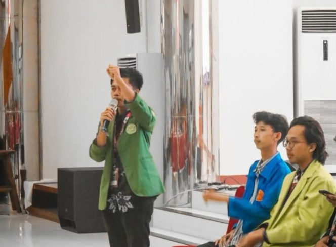
 Presiden Mahasiswa Universitas Hamzanwadi Himbau Mahasiswa Baru untuk Tidak Terlibat Aksi Demonstrasi 1 September