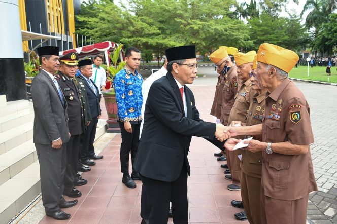 
 Wabup Minta Semua Terus Bergerak Melanjutkan Perjuangan Pahlawan