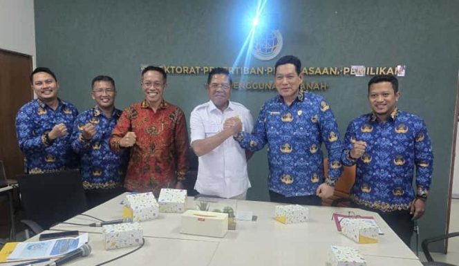 
 Temui ATR/BPN, Bupati Lotim akan Sikat Lahan Investor Mangkrak