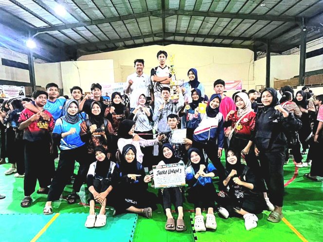 
 Raih 31 Medali Juara, MAN 1 Lotim Raih Juara Umum Tiga di Lomba Silat Se NTB Lombok Timur Championship 2025. Berikut Daftarnya!