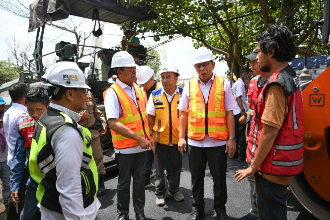
 Lotim Mulai Gelontorkan Dana 250 Miliar Untuk Perbaikan Jalan