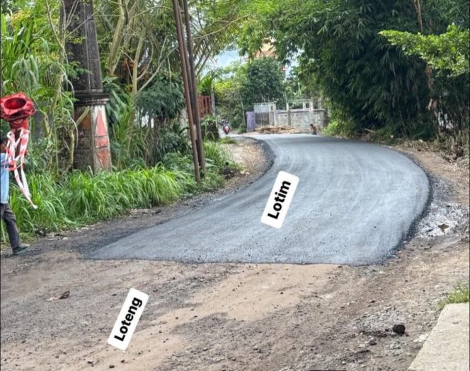 
 Foto : Kondisi jalan perbatasan Lombok Timur dan Lombok Tengah di wilayah desa jenggik utara lombok timur.