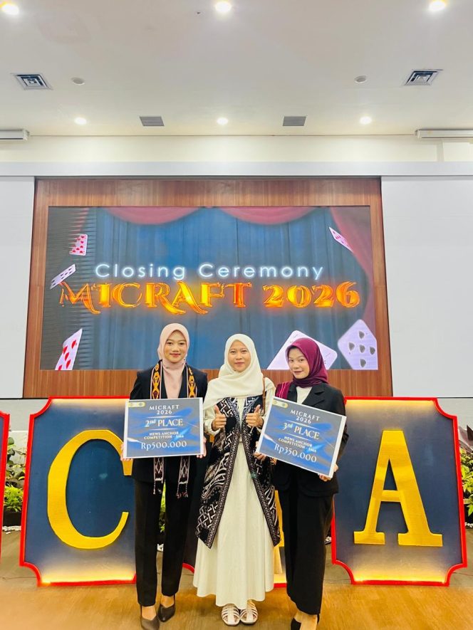
 Hebat! Dua Siswi MAN 1 Lotim Raih Juara 2 dan 3 Lomba Presenter PKN STAN Tingkat Nasional