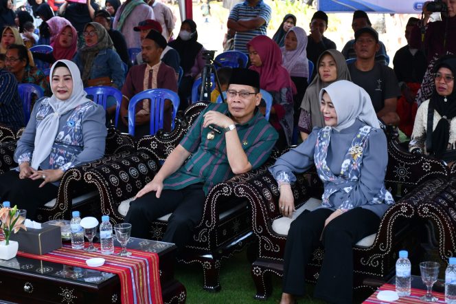 
 Khitanan Massal GOW Lombok Timur Diserbu Pendaftar, Wabup Dorong Jadi Agenda Tahunan 