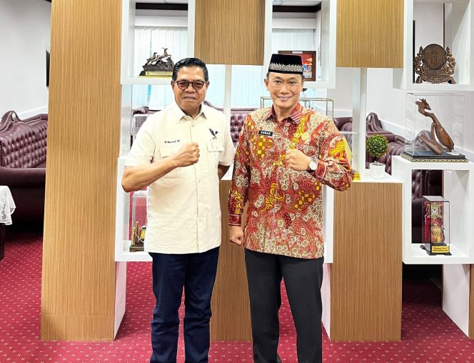 
 Foto: Bupati lombok timur H Haerul Warisin diterima Kepala BKN Zudan Arif Fakrullah.pada hari kamis (16/07).
