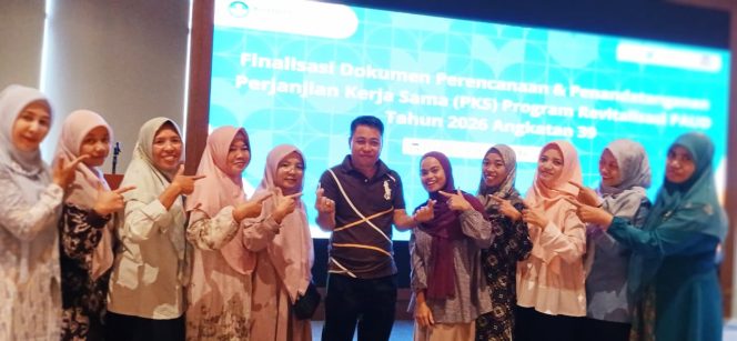 
 Revitalisasi Tahap II, Sebanyak 19 TK/PAUD Lingkup Dikbud Lombok Timur Tandatangani PKS Di Hotel Harris Kuta Bali