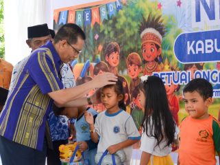 Foto: Wakil bupati lombok timur H Edwin Hadiwijaya menghadiri pembukaan peringatan Hari Anak Nasional (HAN) Tahun 2026 tingkat Kabupaten Lombok Timur yang mengusung tema 
