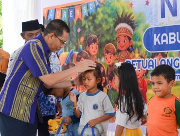 Foto: Wakil bupati lombok timur H Edwin Hadiwijaya menghadiri pembukaan peringatan Hari Anak Nasional (HAN) Tahun 2026 tingkat Kabupaten Lombok Timur yang mengusung tema 