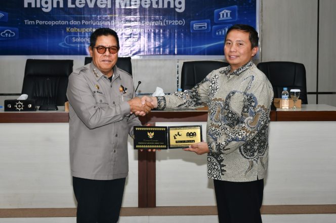 
 Skor Digitalisasi Lotim Tertinggi di NTB, Bupati Haerul Minta Jangan Puas: Tekan Kebocoran PAD