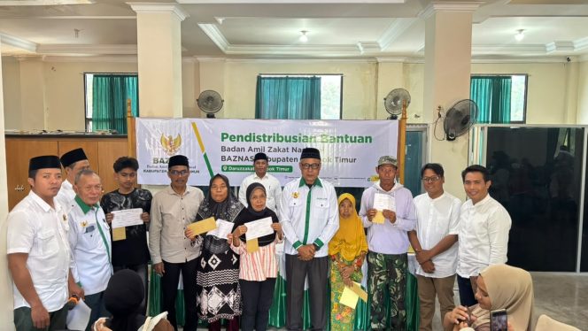 
 Salurkan Bantuan Kesehatan kepada 193 Mustahik, BAZNAS Lombok Timur Perkenalkan Program Unggulan