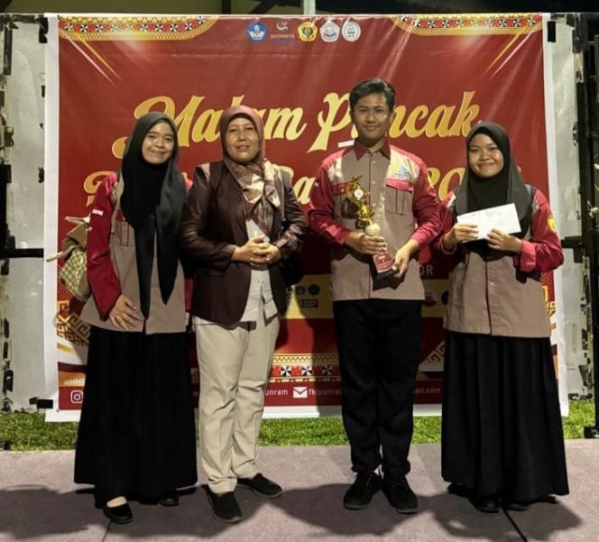 
 Tampil Maksimal di Momen Sumpah Pemuda, Tim Debat MAN 1 Lotim Sabet Juara 1 Debat Pelajar Se-NTB di Unram